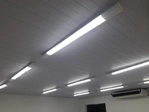 Forro PVC Branco Liso Tradicional no Clube Ferreira Pacheco